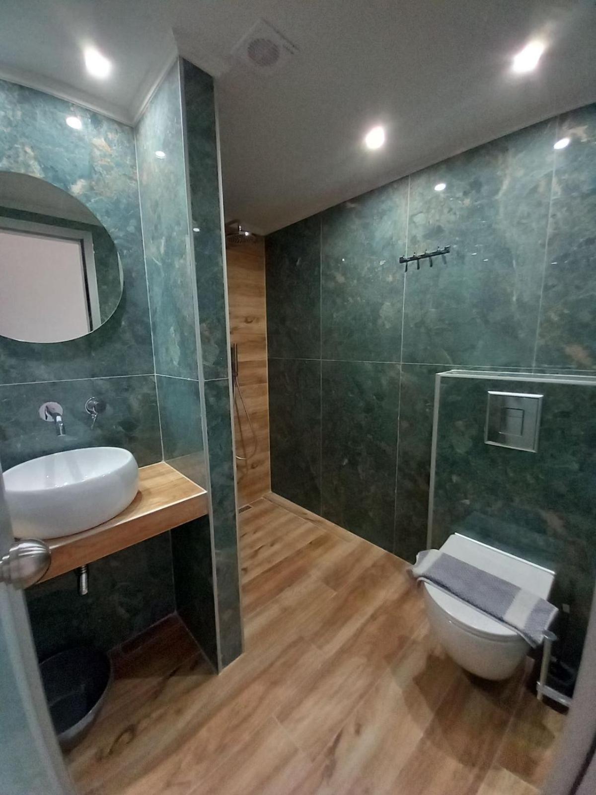 לימנריה Antoni'S Rooms מראה חיצוני תמונה